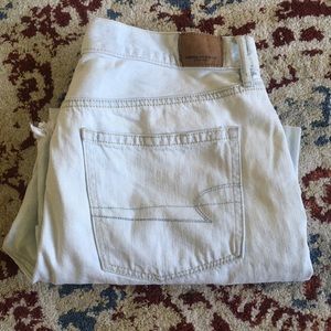 American Eagle Wide Leg Cropped Jeans